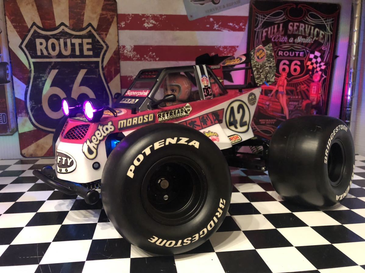 TAMIYAタミヤ GF-01 シャーシ コミカル グラスホッパーBODY LED９灯仕様 オマケ アンプFutaba MC401CR