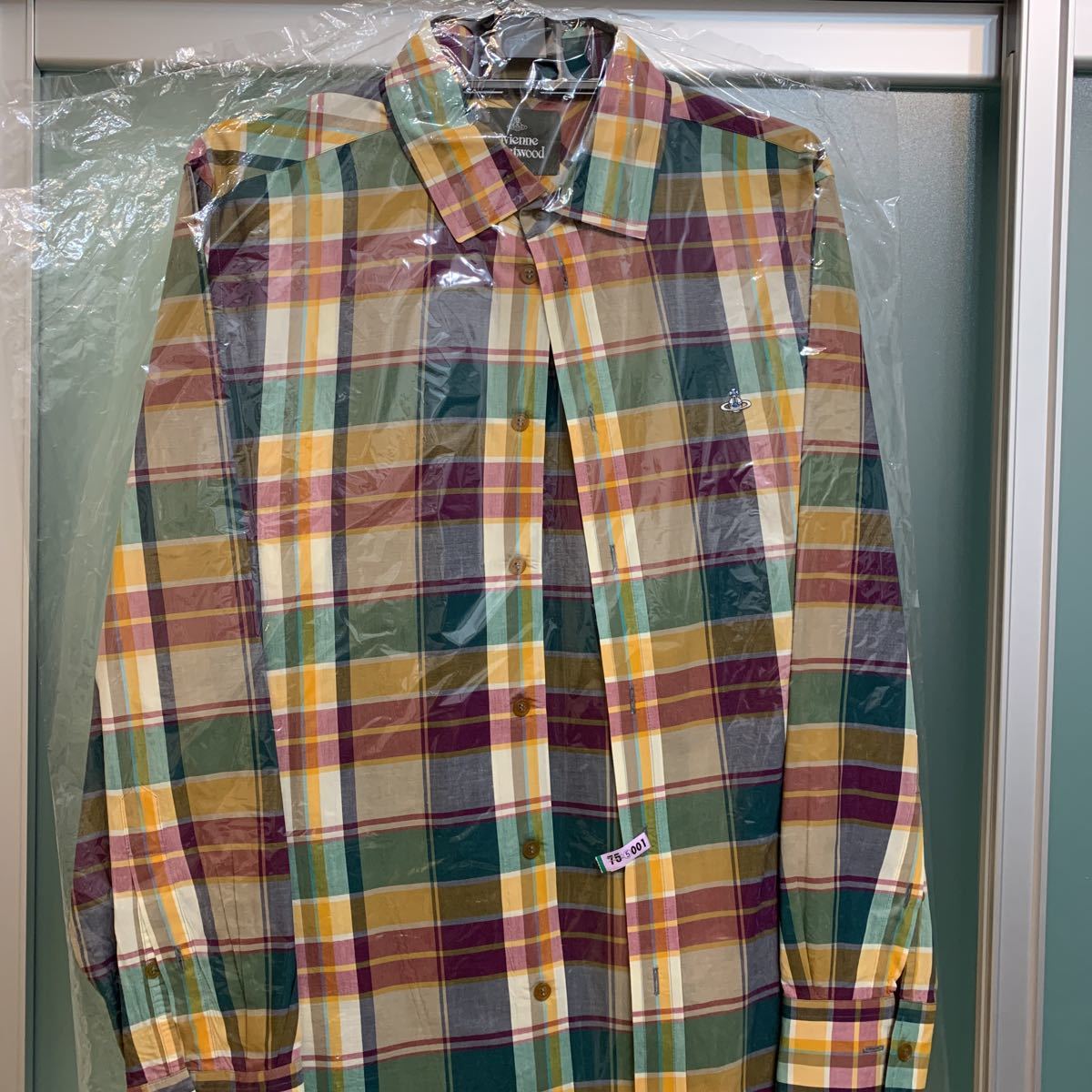 でおすすめアイテム。 viviennewestwood man 48 長袖シャツ チェック柄