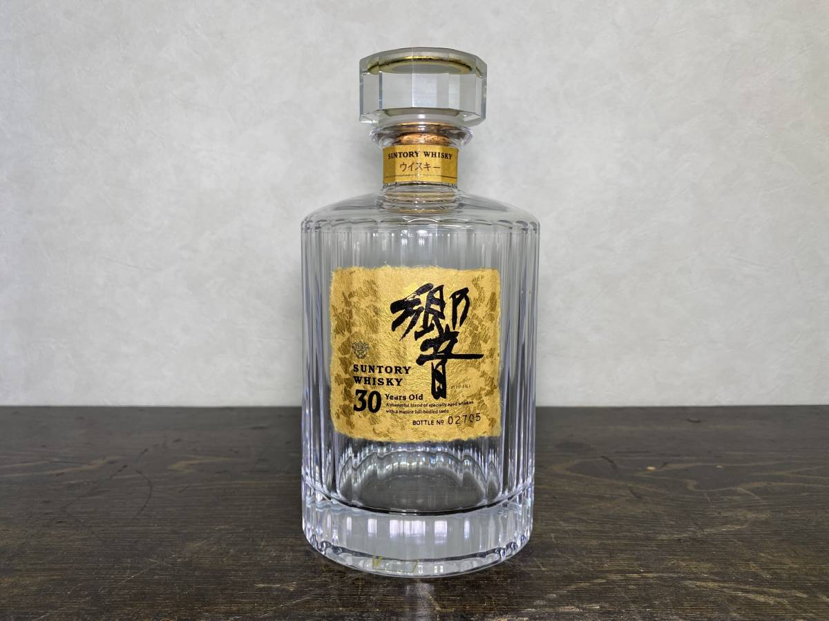 京都⑧￥ SUNTORY サントリー 響 30年 旧ラベル 金獅子 空ボトル 空瓶