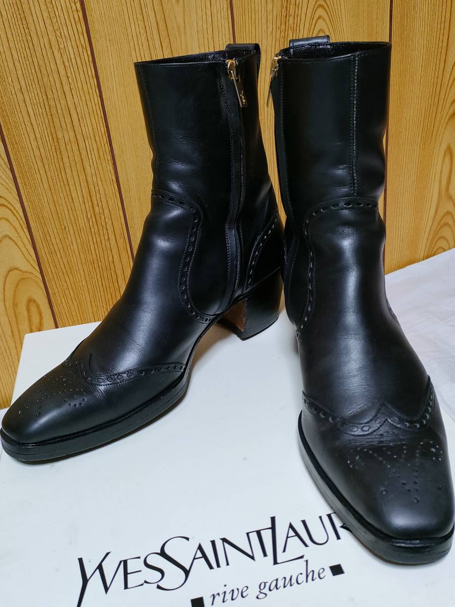 正規レア Yves Saint Laurentイヴサンローラン YSL メダリオン