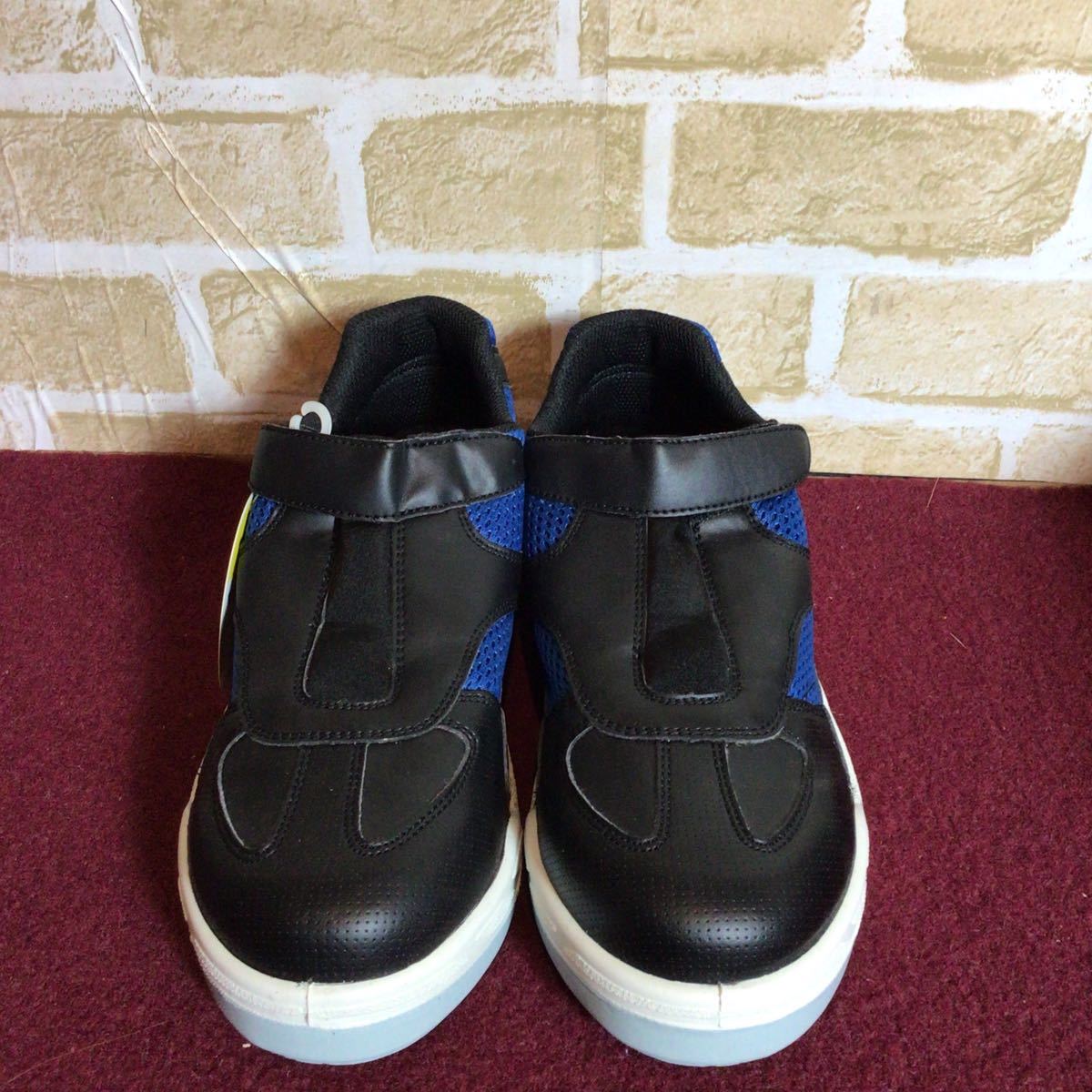 [ selling out! free shipping!]A-171 Simon!23.5cmEEE! safety shoes!8818 black / blue! short shoes! light weight!JIS standard! normal work for! new goods! unused! box equipped!