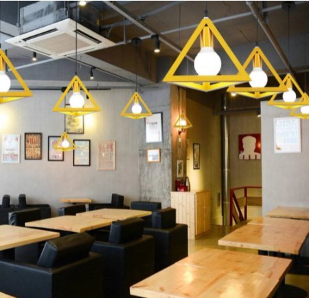 【A】鉄のケージハンギングランプ,黃色,赤,緑,青,黃色の金屬,ロフト,マカロン,色付きのled屋內(nèi)照明