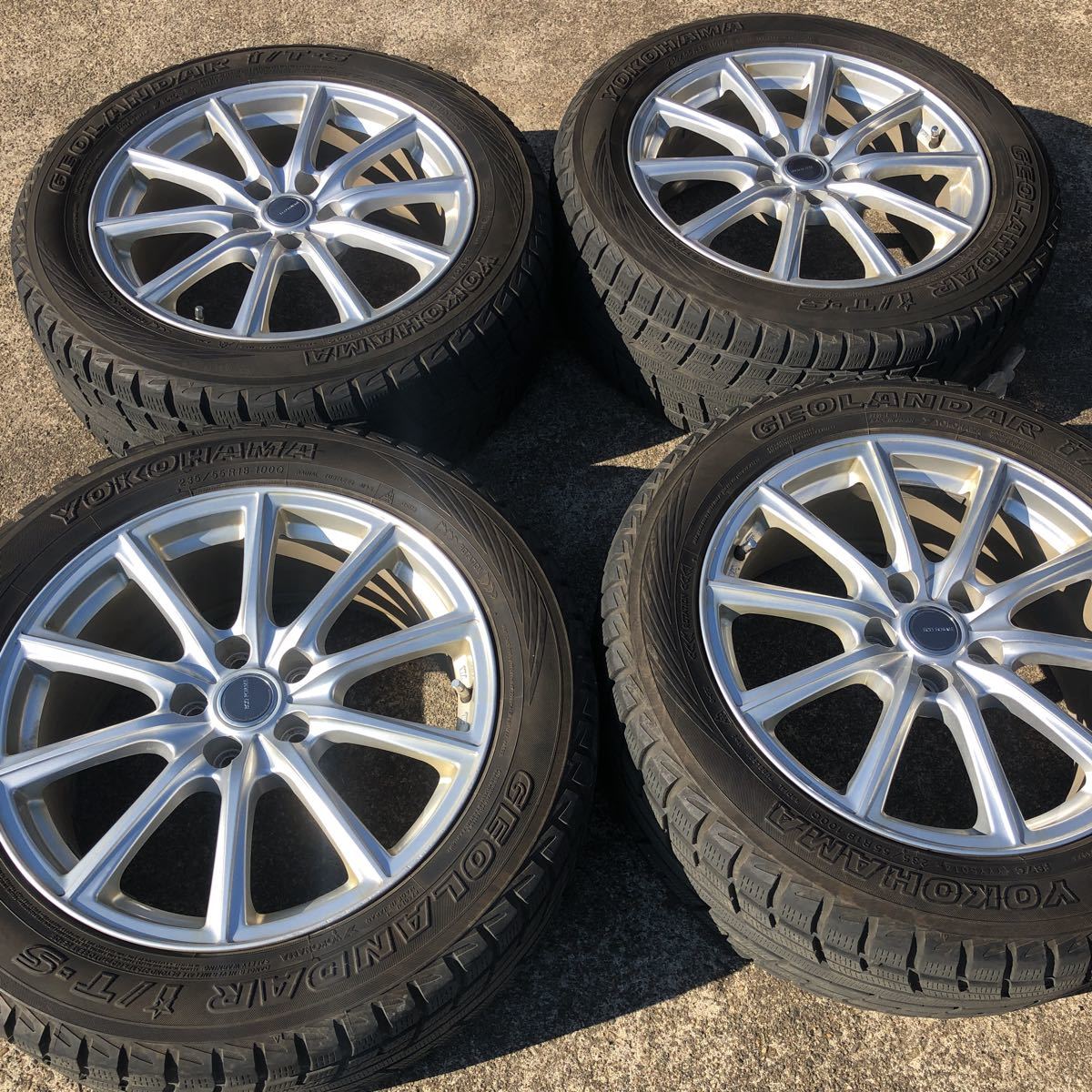 ハリアー chr rav4 等235 55 18 スタッドレスタイヤセット 4本 suv
