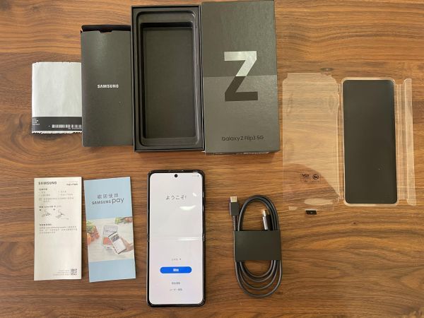 Galaxy Z Flip3 5G 256GB 海外版SIMフリー www.weblime.pt