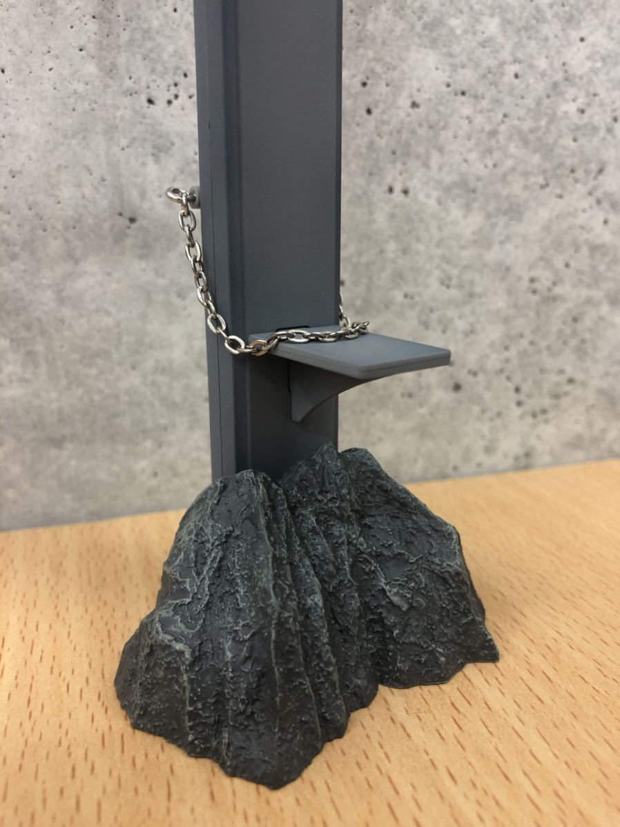 Yahoo!オークション - 十字架 処刑台 キット 鎖付 ゴルゴダ Yahoo!オークション - 十字架 処刑台 キット 鎖付 ゴルゴダ