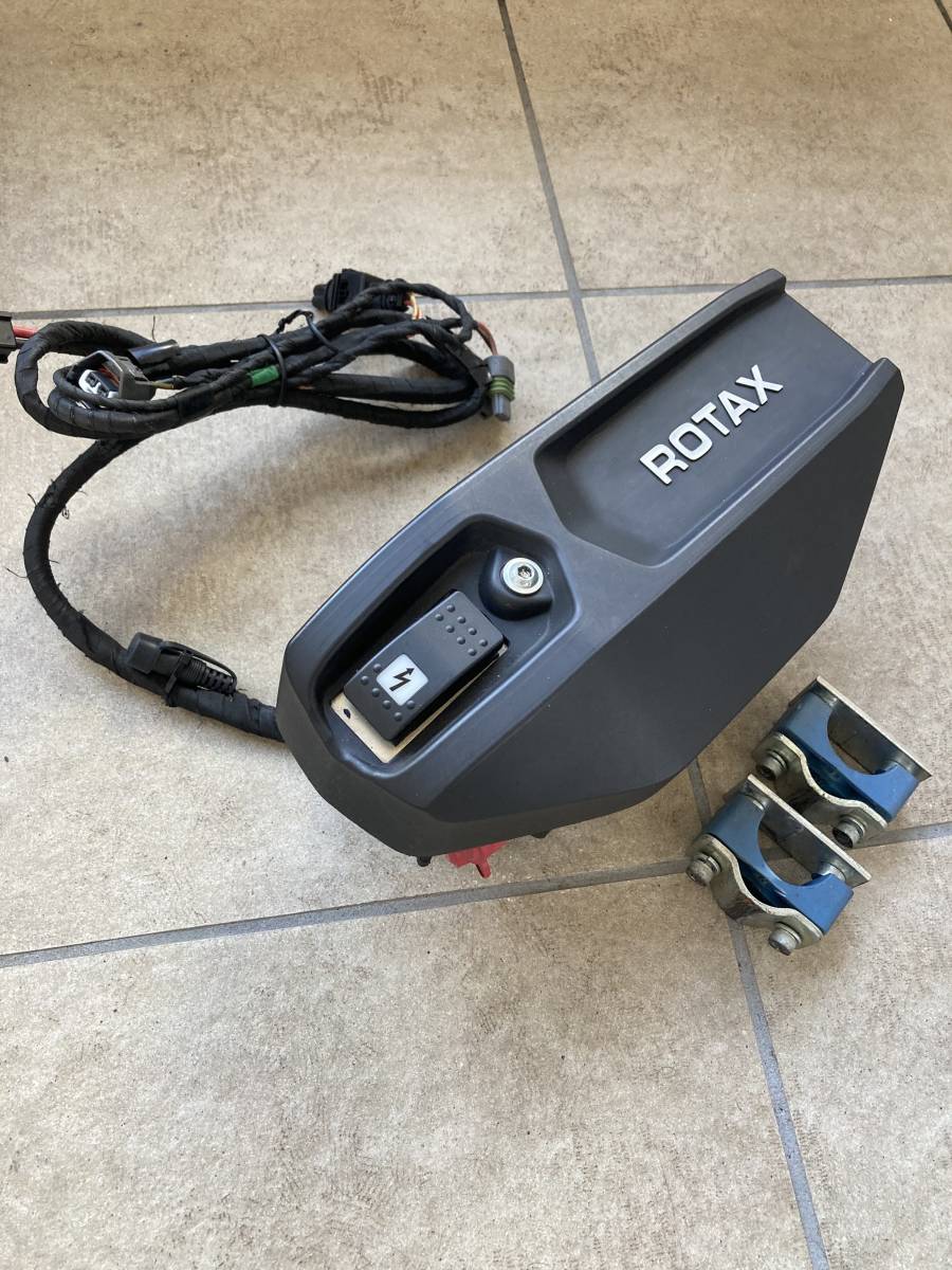 ROTAX MAX バッテリーボックス 動作確認済 | www.jupitersp.com.br