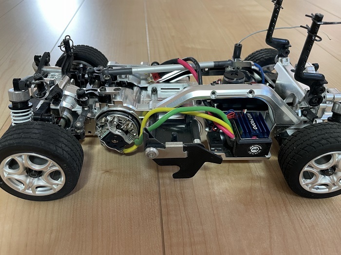 中古 タミヤ M05PROシャーシ メカ付き