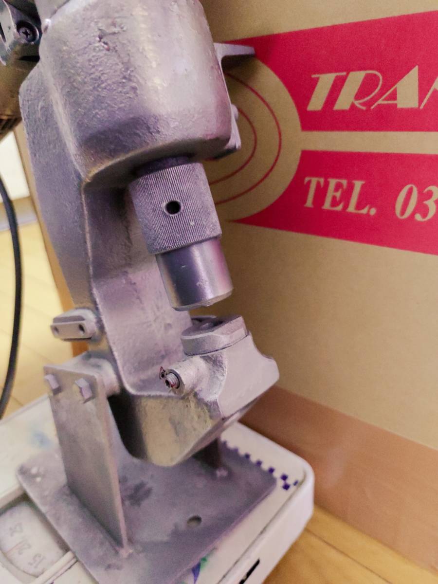 亀倉精機 KAMEKURA AP-2 ポートパンチャー 電動油圧式パンチャー 亀倉精機 KAMEKURA AP-2 ポートパンチャー 電動油圧式パンチャー