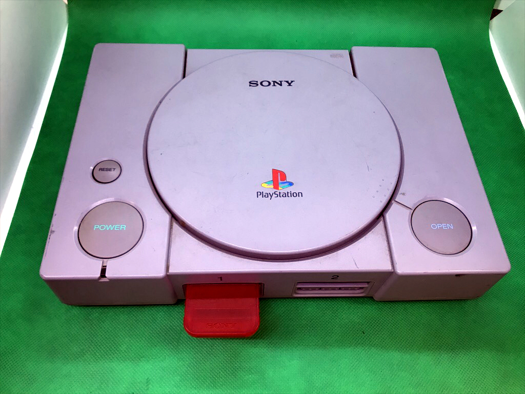 SONY プレイステーション(5) SCPH-5500 本体のみ 作動品 中古品 保存品