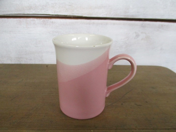 陶器 マグカップ ピンク×ホワイト 飾り イギリス 英国製 キッチン雑貨 tableware 1306f_画像1