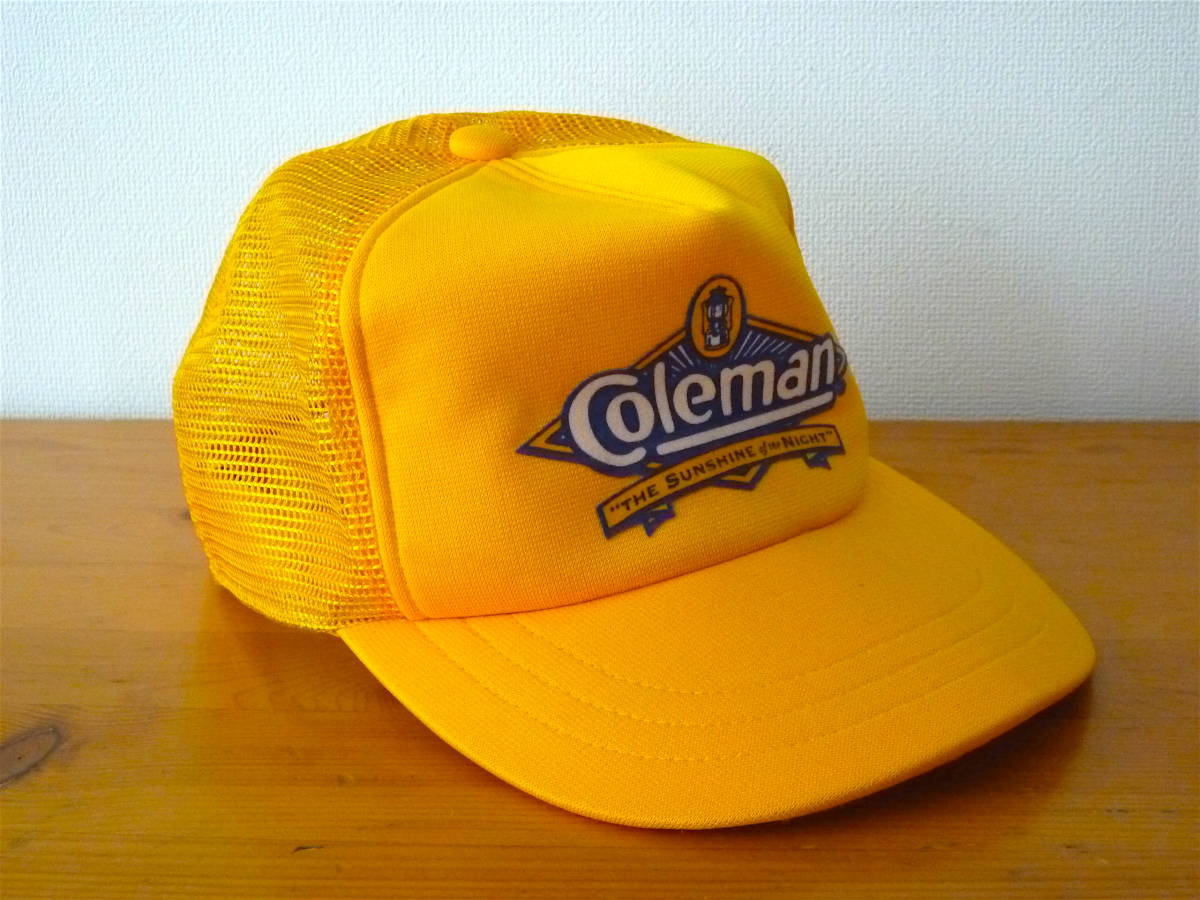 Coleman コールマン キャップ 帽子 初期タイプのロゴ 約57cmまで〉イエロー 代引可 日本製〈 新品同様 フリーサイズ 美品 メッシュ