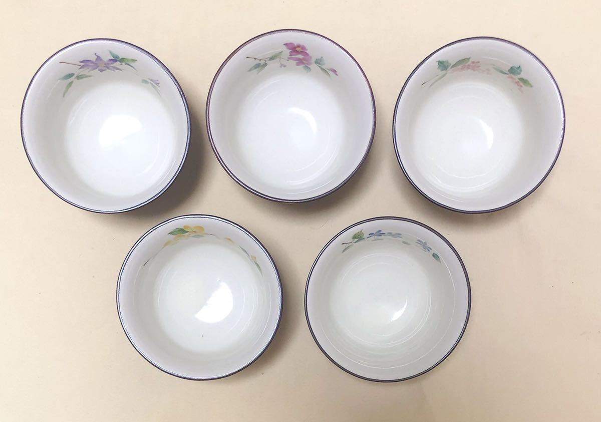 新品 前畑陶器 庫山窯 茶味清風 花暦(黒釉)湯呑み5客 煎茶揃 新品 前畑陶器 庫山窯 茶味清風 花暦(黒釉)湯呑み5客 煎茶揃