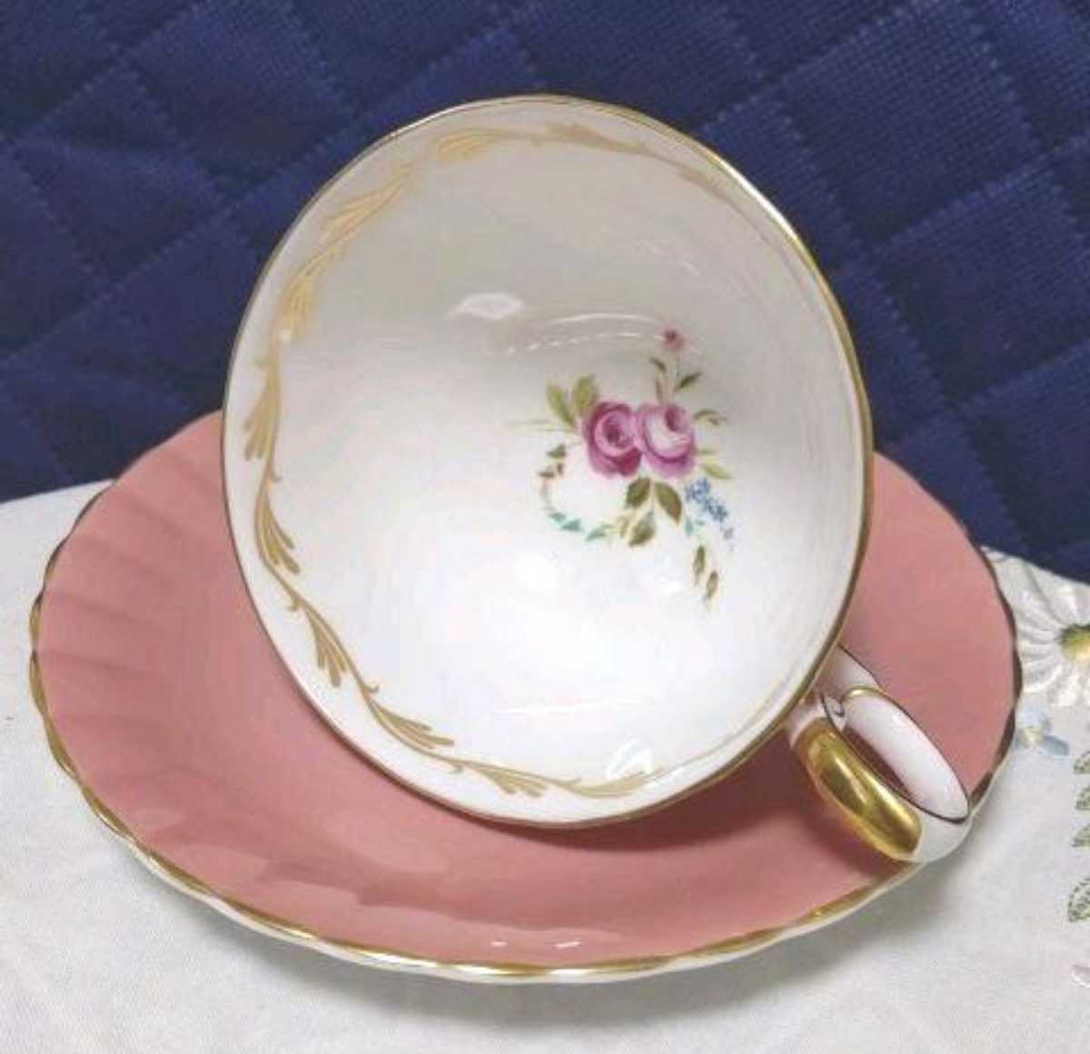 特価新品 ヤフオク! - 超美品 スージークーパー 金彩とピンク 花柄のカ... NEW新品