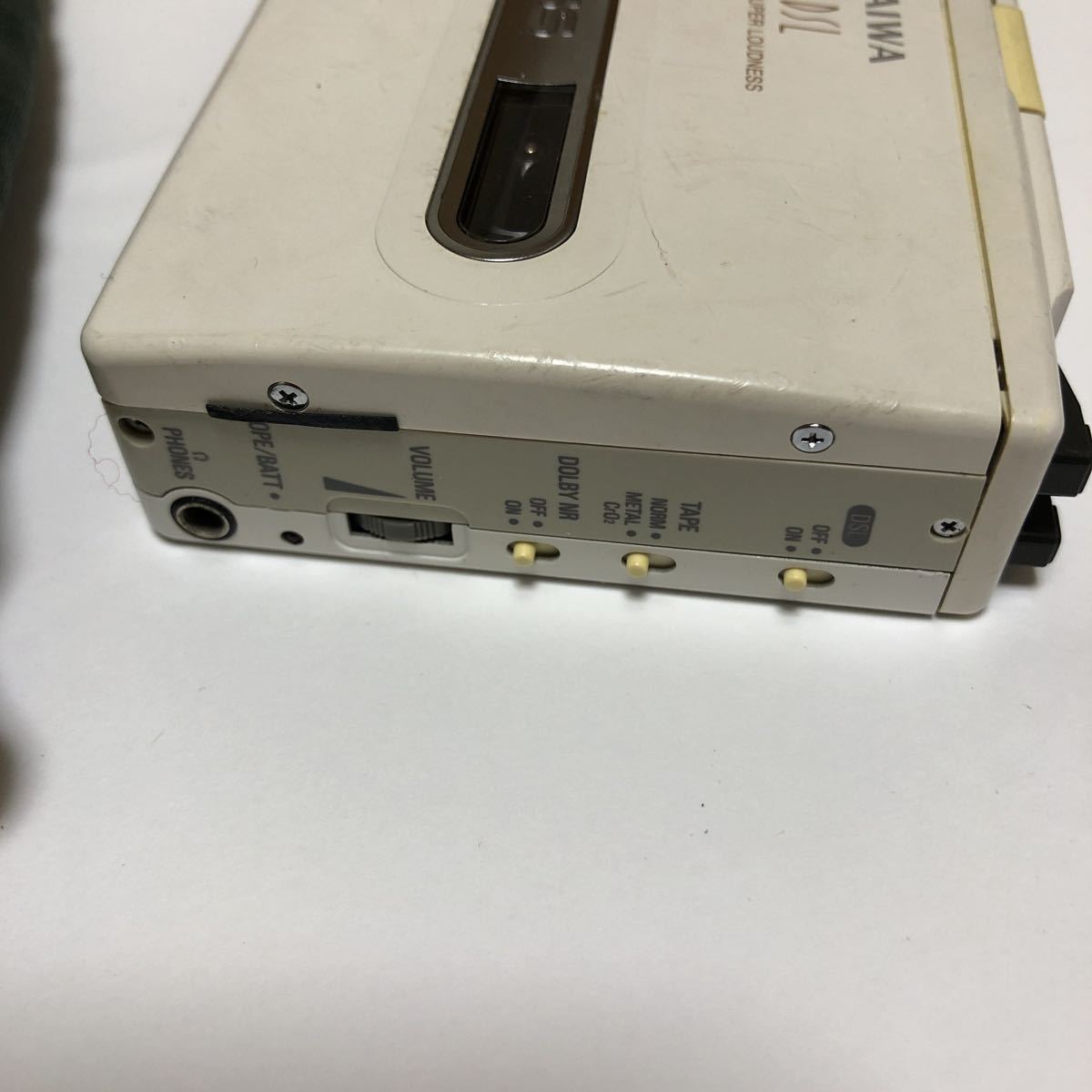 AIWA カセットプレーヤー HS-WR35 ジャンク品 fkip.unmul.ac.id