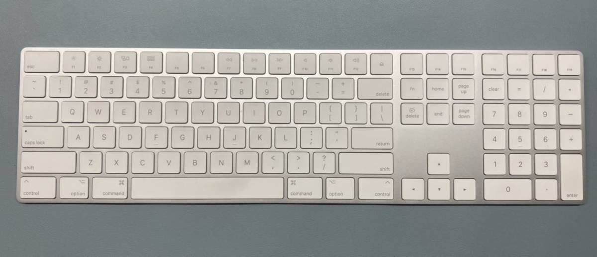 US配列テンキ付き Apple Magic Keyboard everythinghr.com
