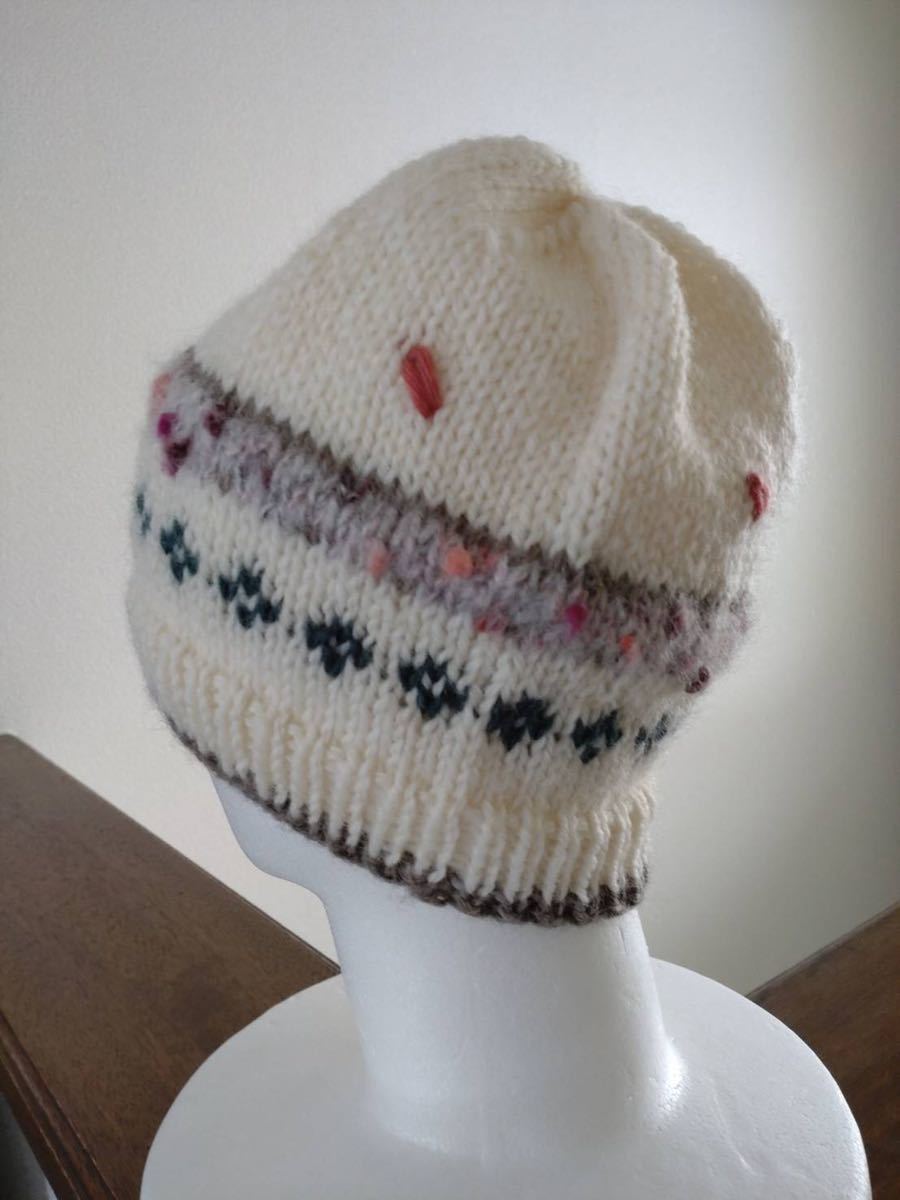 手編み帽子　オフホワイト　花