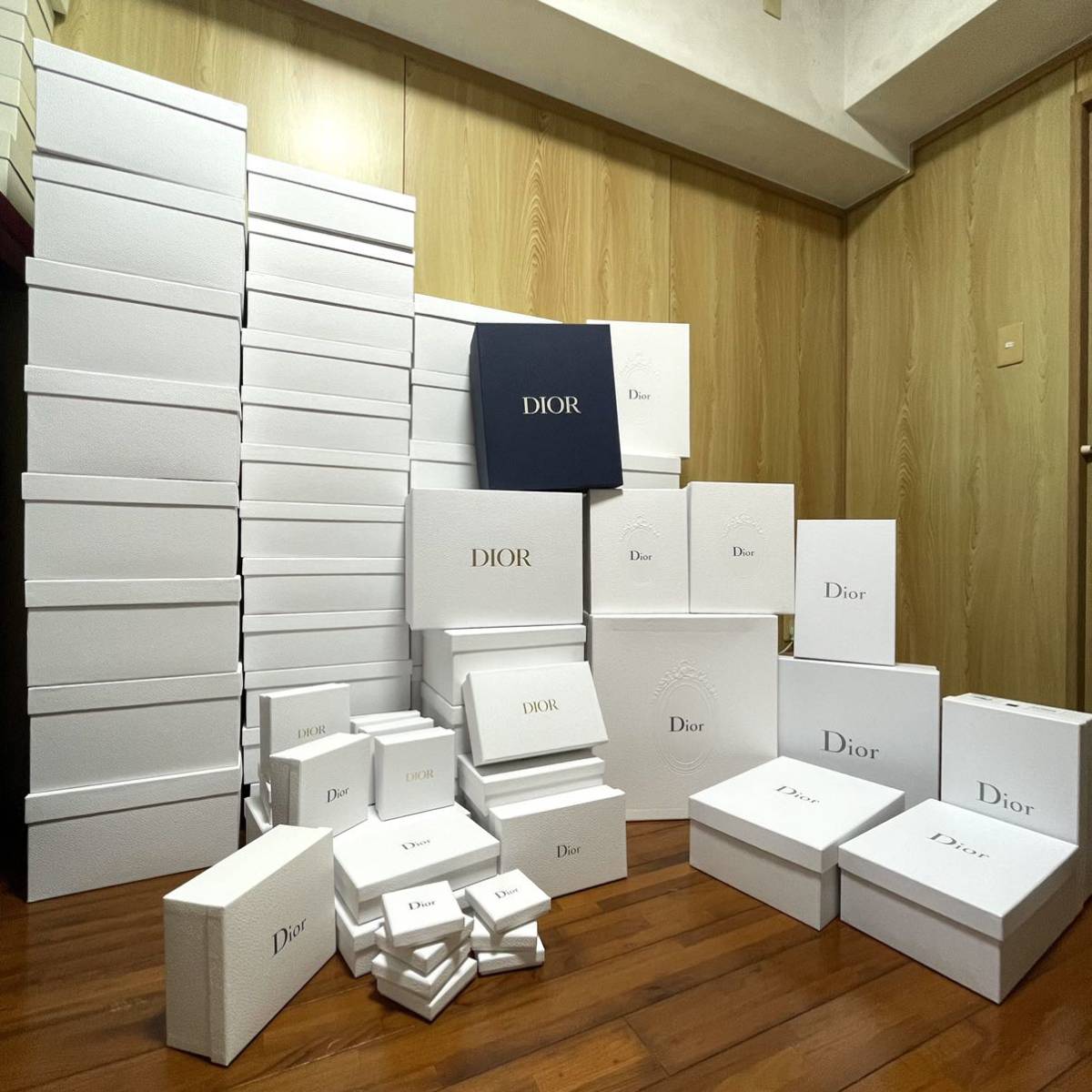 Yahoo!オークション - ディオール Dior ディオール空箱 空き箱 Yahoo!オークション - ディオール Dior ディオール空箱 空き箱