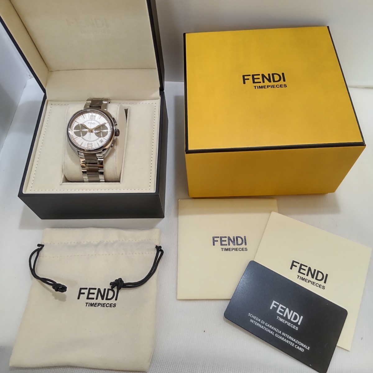 FENDI フェンディ クロノグラフ 腕時計 シルバー×ゴールド