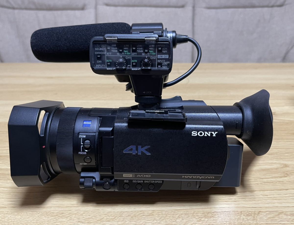 中古ソニー FDR-AX700 4Kビデオカメラ XLR-K2M ガンマイクセット