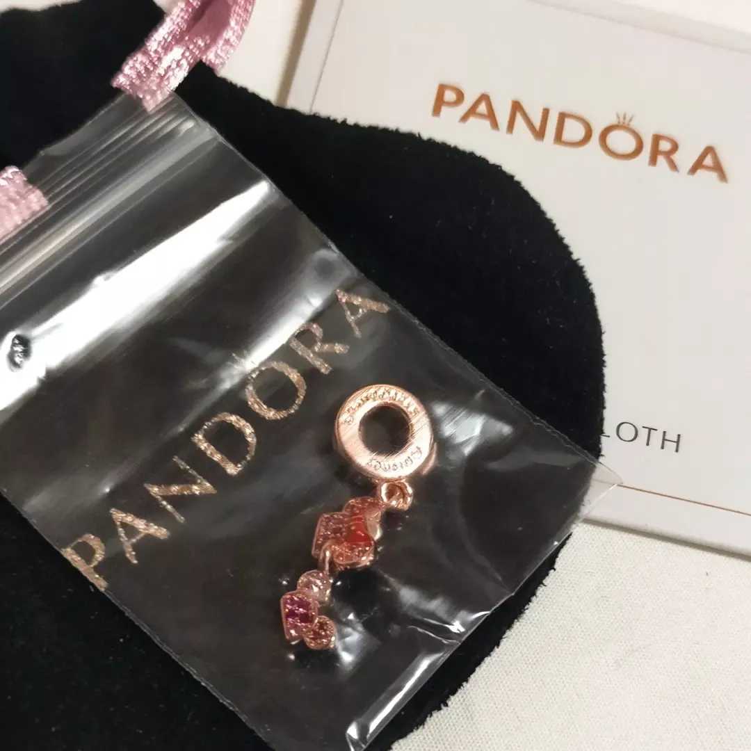 新品】PANDORAパンドラ ミッキー＆ミニー イヤーハット クロス＆ポーチ