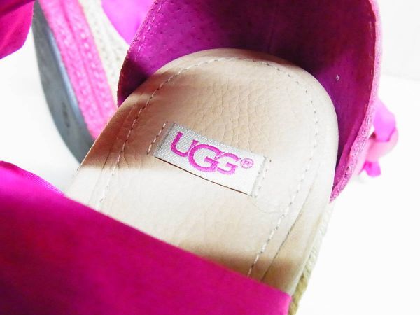 TS 極美品 UGG AUSTRALIA アグオーストラリア エスパドリーユ レザー サンダル ピンク サイズ6 靴21_画像6