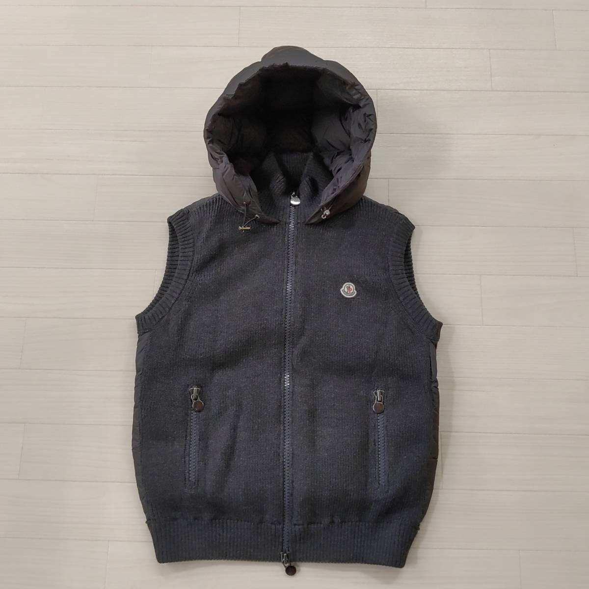 弘/MONCLER/モンクレール/MAGLIONE TRICOT GILET KNITTED GILET/ニット切り替えフーデッドダウンベスト/新品タグ付き/size L