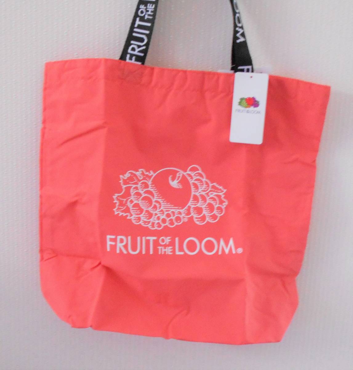 【新品】FRUIT OF THE LOOM×果汁グミ　コラボ　パッカブル　トートバッグ　ピンク　エコバッグ