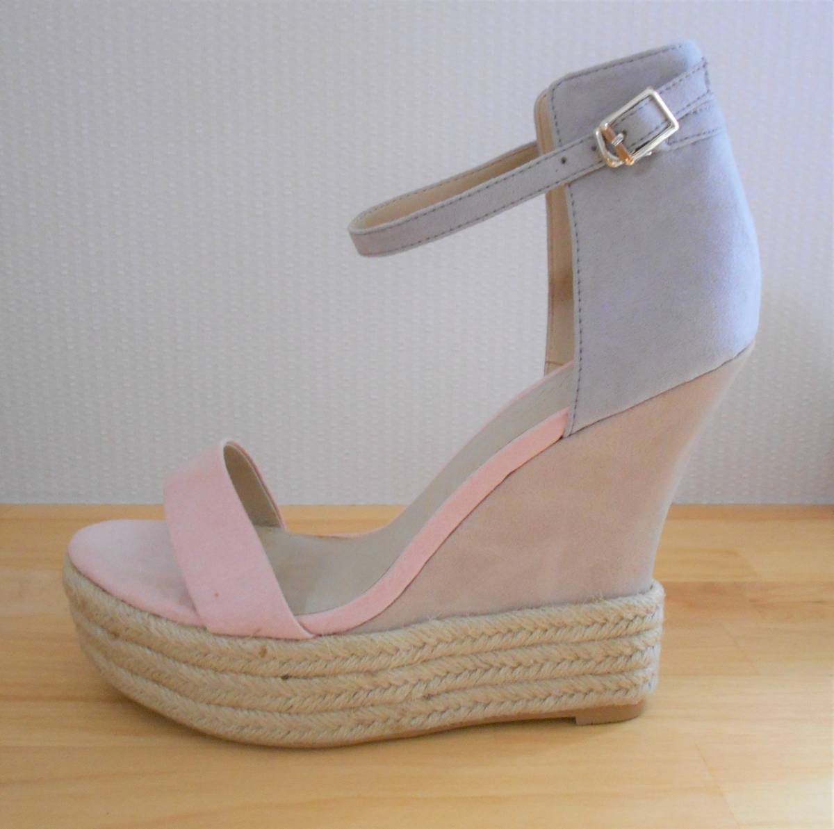 [ new goods ]80% off dazzlin lady's mules L size pink sandals 