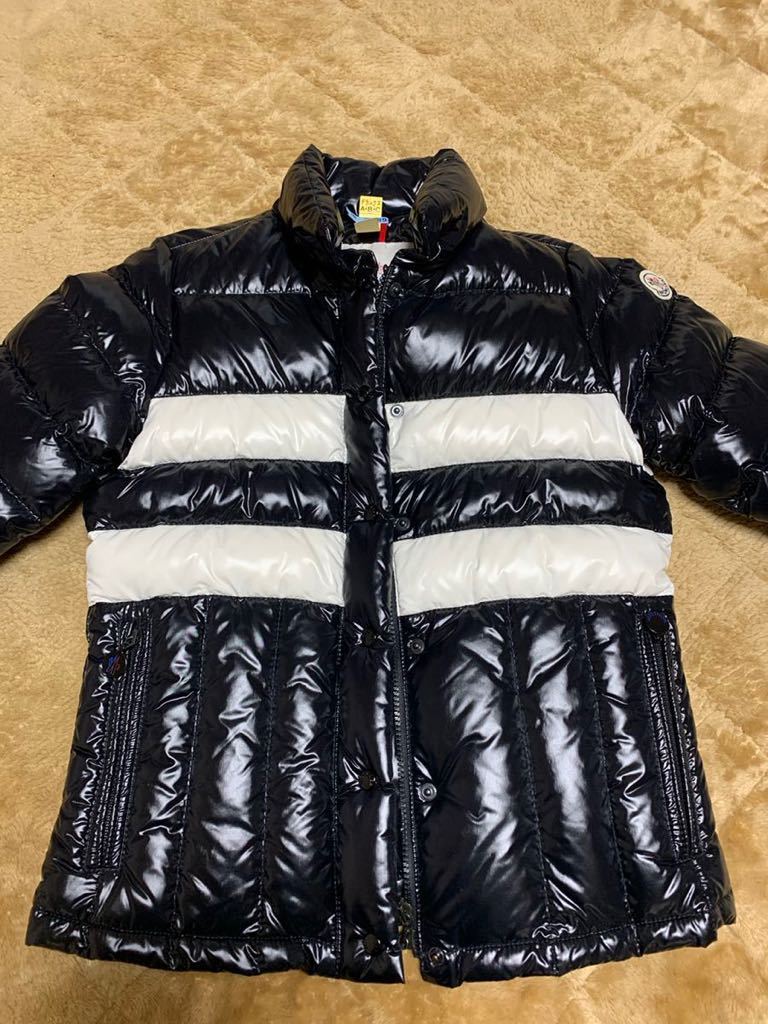 美品 確実正規品 モンクレール ダウンジャケットMONCLER THOMAS トーマス ダウンジャケット Size1 ブラック 男女共通 クリンニング済み_画像9