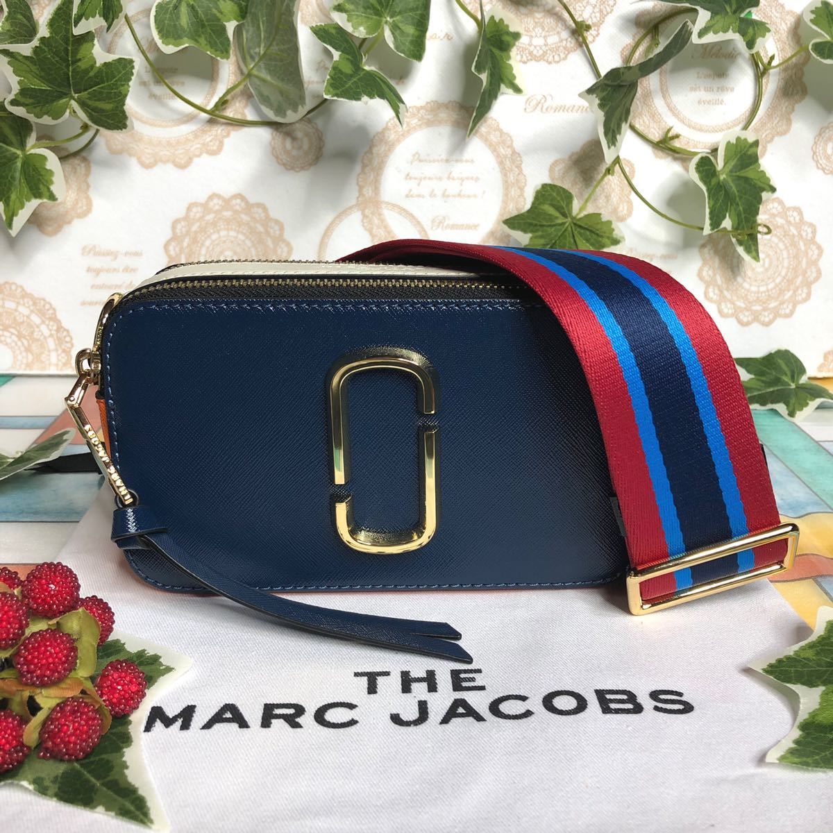 新品 MARC JACOBS スナップショット ショルダーバッグ ブルー