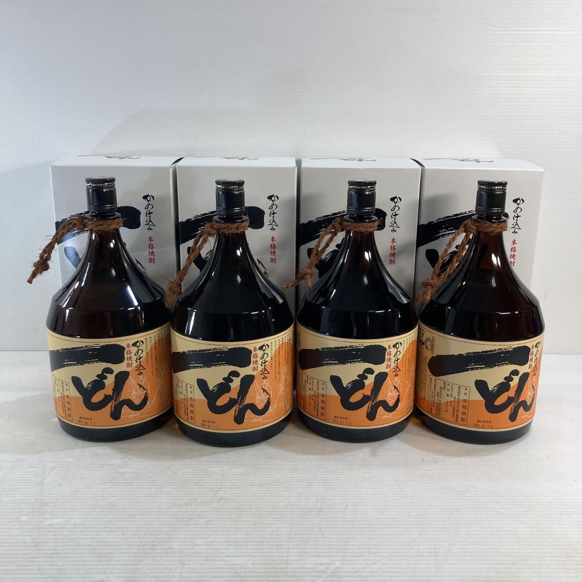 地元鹿児島から 一どん いちどん 1どん 4本セット 箱付き 本格焼酎 芋