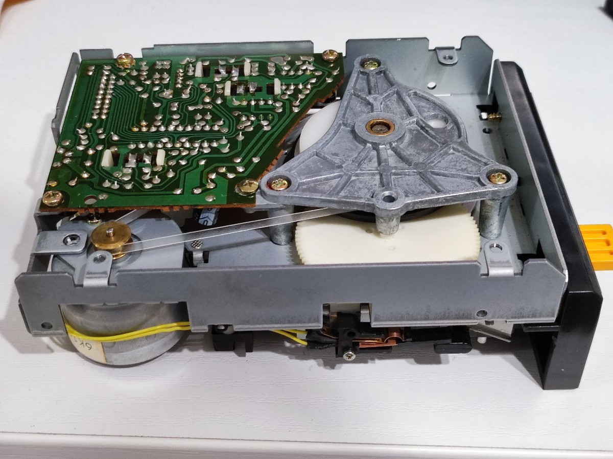 ベルト交換 動作確認済み ツインファミコン TWIN シャープ SHARP ベルト交換 動作確認済み ツインファミコン TWIN シャープ SHARP