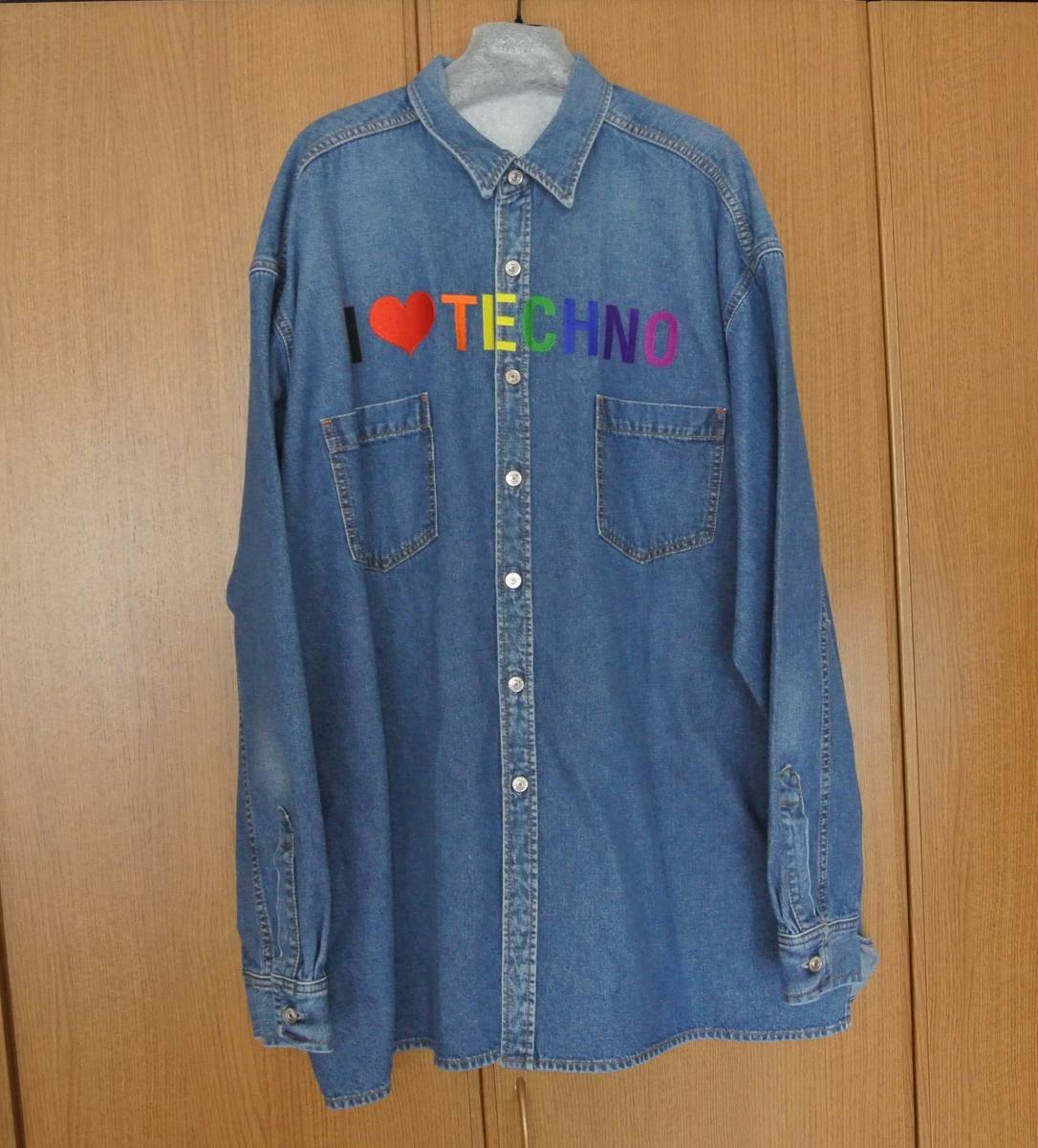 新品未使用　タグ付き　Balenciaga バレンシアガ　i Love Techno Shirt　Blue_画像1