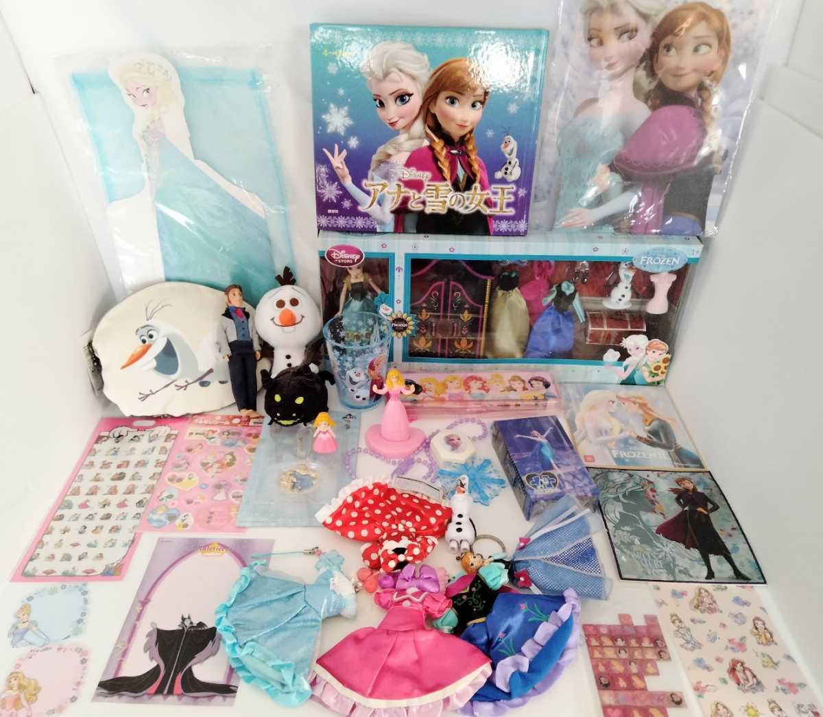 大量 ディズニー プリンセス キーホルダー アナ エルサ ツムツム ぬいぐるみ オラフ ポーチ ドレス ストラップ キーホルダー ファイル 人形 ディズニー 売買されたオークション情報 Yahooの商品情報をアーカイブ公開 オークファン Aucfan Com 大量 ディズニー プリンセス キーホルダー アナ エルサ ツムツム ぬいぐるみ オラフ ポーチ ドレス ストラップ キーホルダー ファイル 人形 ディズニー 売買されたオークション情報 Yahooの商品情報をアーカイブ公開 オークファン Aucfan Com