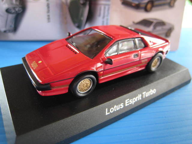 ロータス・エスプリ/Lotus　Esprit　Turbo（赤）　サークルKサンクス第76弾ロータスミニカーコレクション　京商製1/64　_画像1