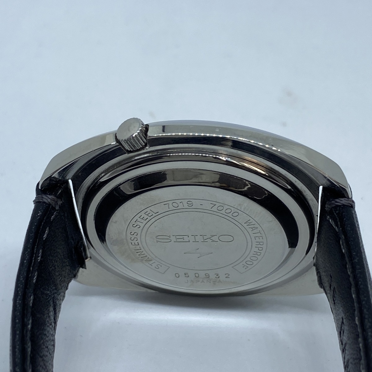 セイコー Seiko ファイブ シルバー文字盤 21石 7019-7000 メンズ 自動