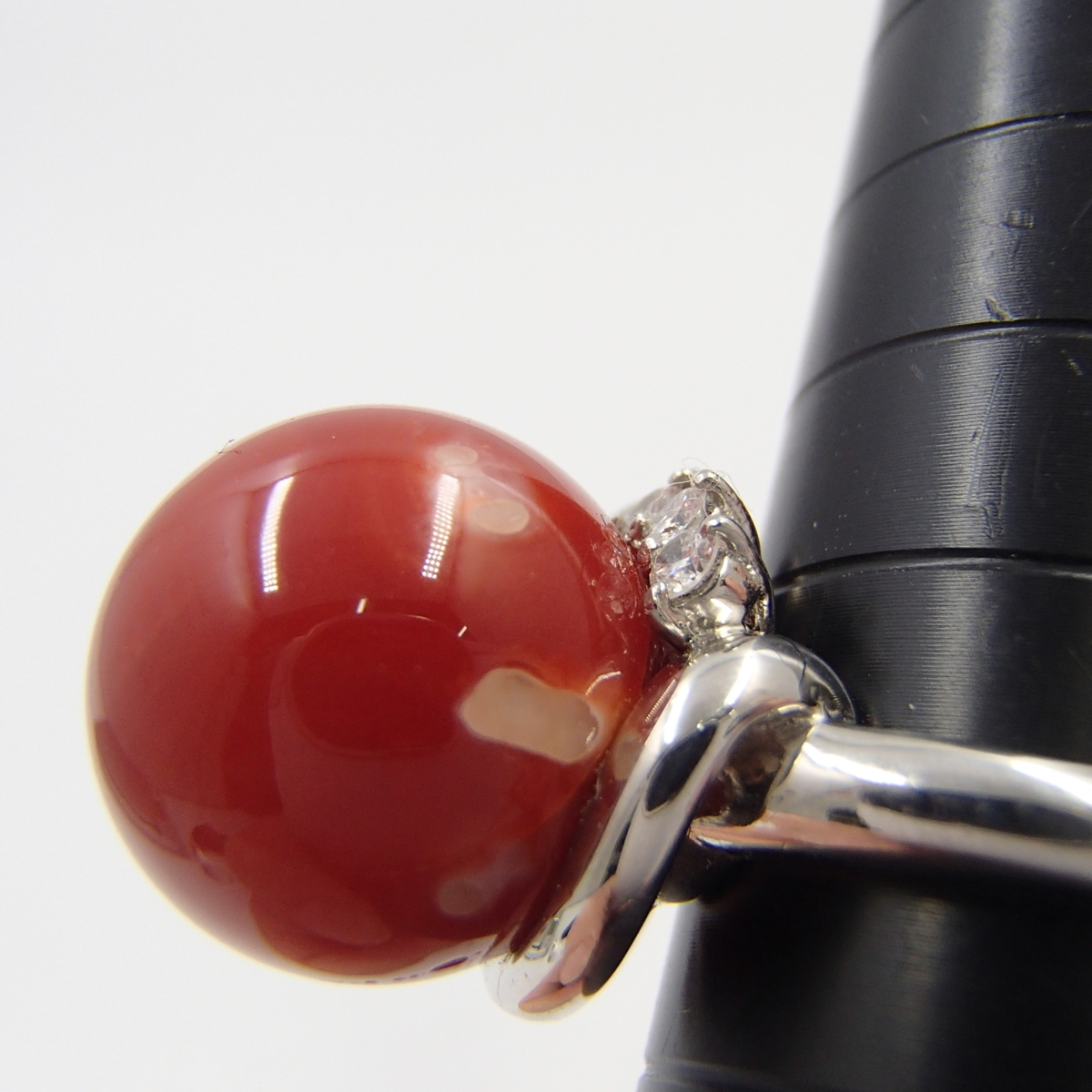 お買い得販売中 ◎赤珊瑚 リング /重量約11.3g 丸玉13.8㎜ ダイヤ D0.09ct / 珊瑚 コーラル サンゴ 指輪◎KU お買い得販売中 ◎赤珊瑚 リング /重量約11.3g 丸玉13.8㎜ ダイヤ D0.09ct / 珊瑚 コーラル サンゴ 指輪◎KU