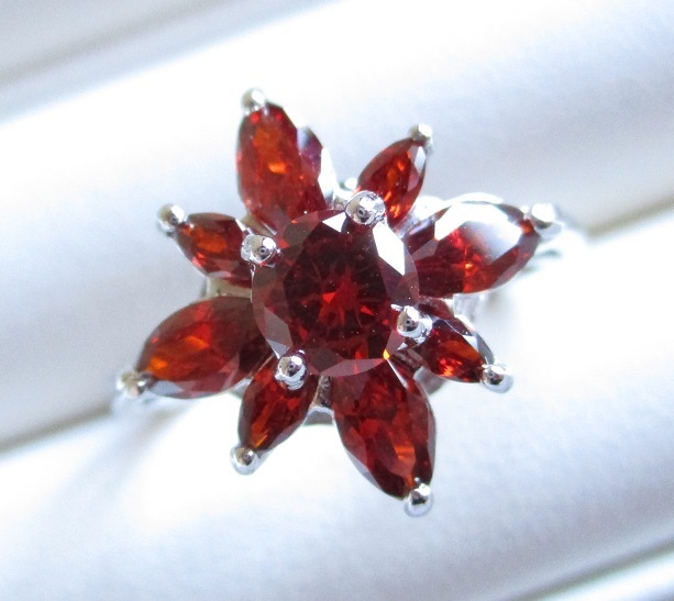 *WGF round &ma- Kiss CZ flower ring * garnet color 12 number 