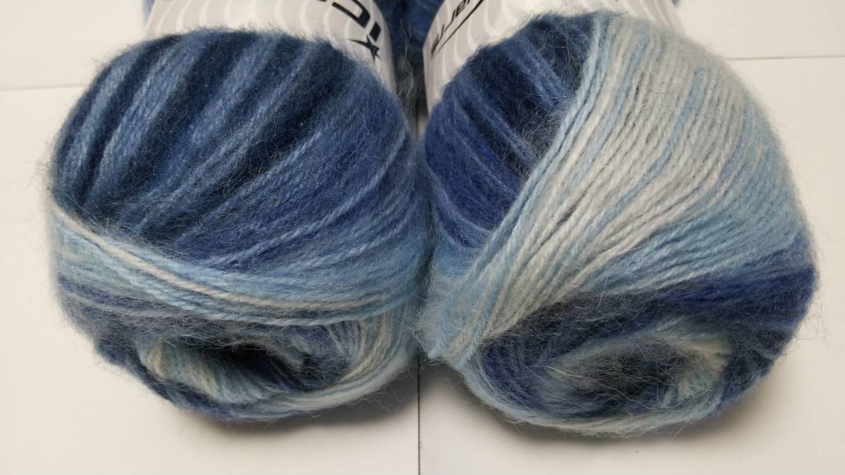 輸入 毛糸　Ice Yarns　アンゴラアクティブ　アンゴラ25％　アクリル75％　100ｇ×2個セット　ブルー＆ホワイト　トルコ　海外_画像4