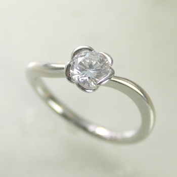 婚約指輪 安い プラチナ ダイヤモンド リング 1.0カラット 鑑定書付 1.000ct Eカラー SI2クラス EXカット CGL_画像1