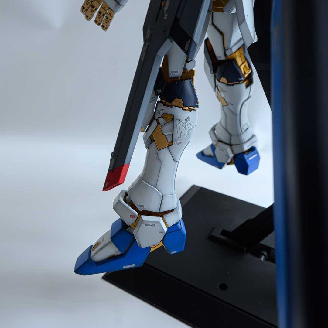 PG ストライクフリーダムガンダム 全塗装 完成品 PG ストライクフリーダムガンダム 全塗装 完成品