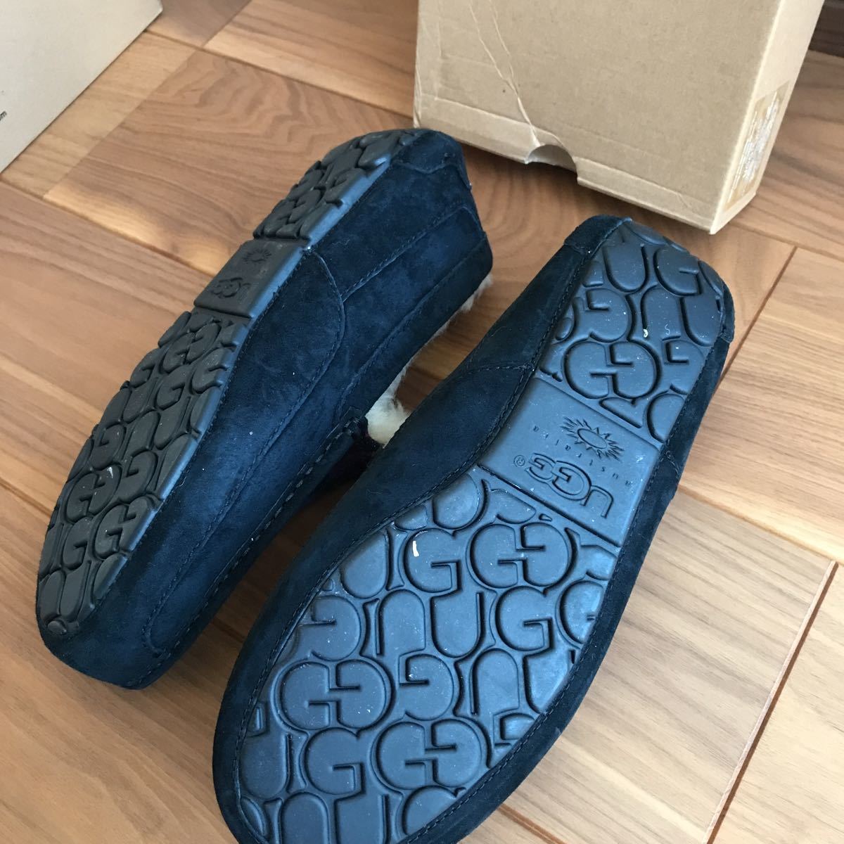 UGG アグ ペンドルトン モカシン スリッポン シープスキン