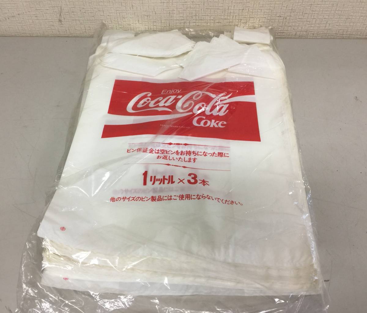 Coca-Cola Coca * Cola ручная сумка винил пакет 100 шт. комплект не использовался 1 литров x3шт.@ подлинная вещь Showa Retro A7.1