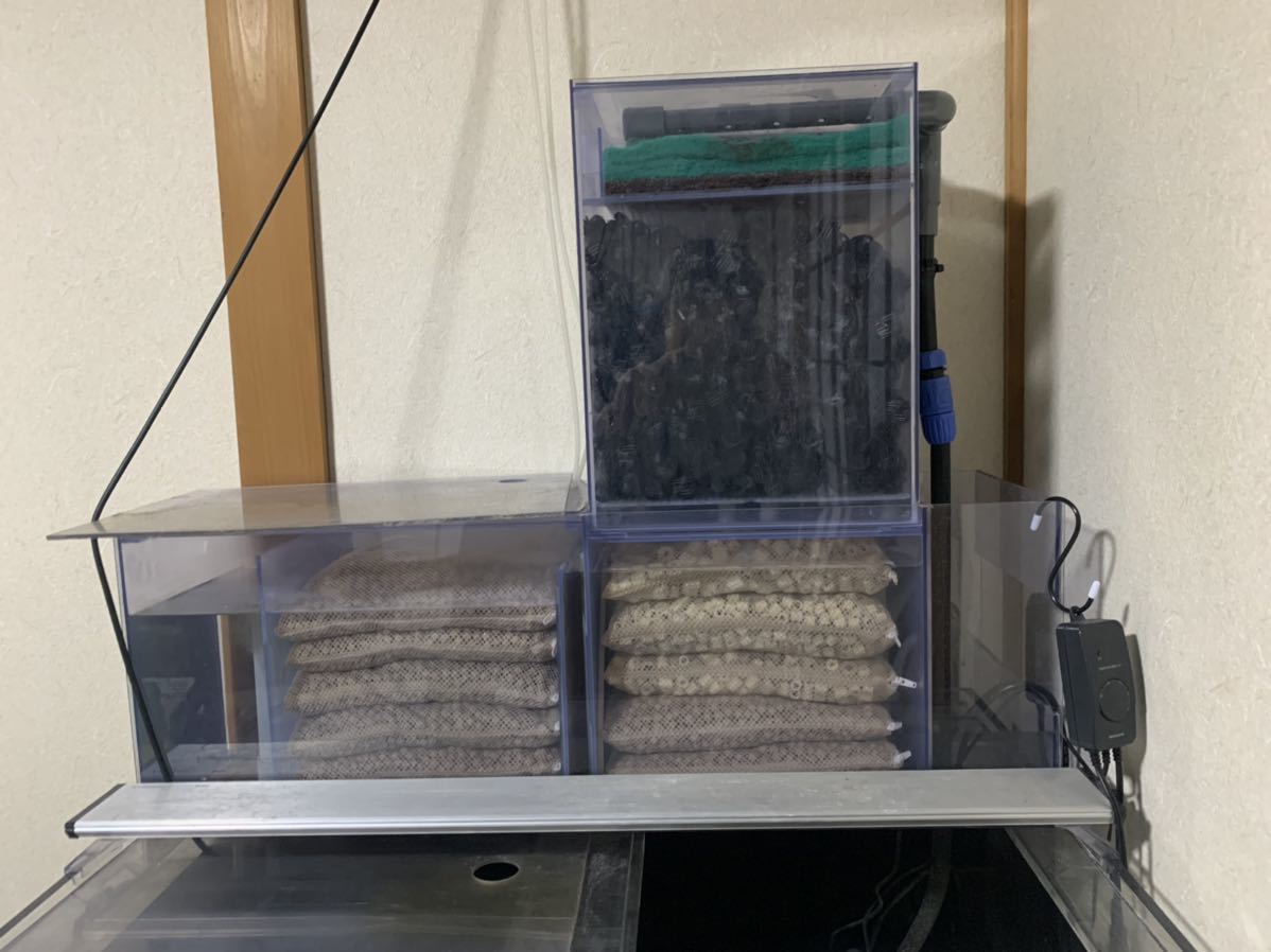 よしいち様分アクリル水槽 750×450×450 底黒-