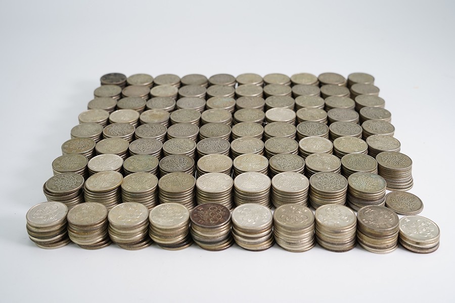 通貨品倉庫