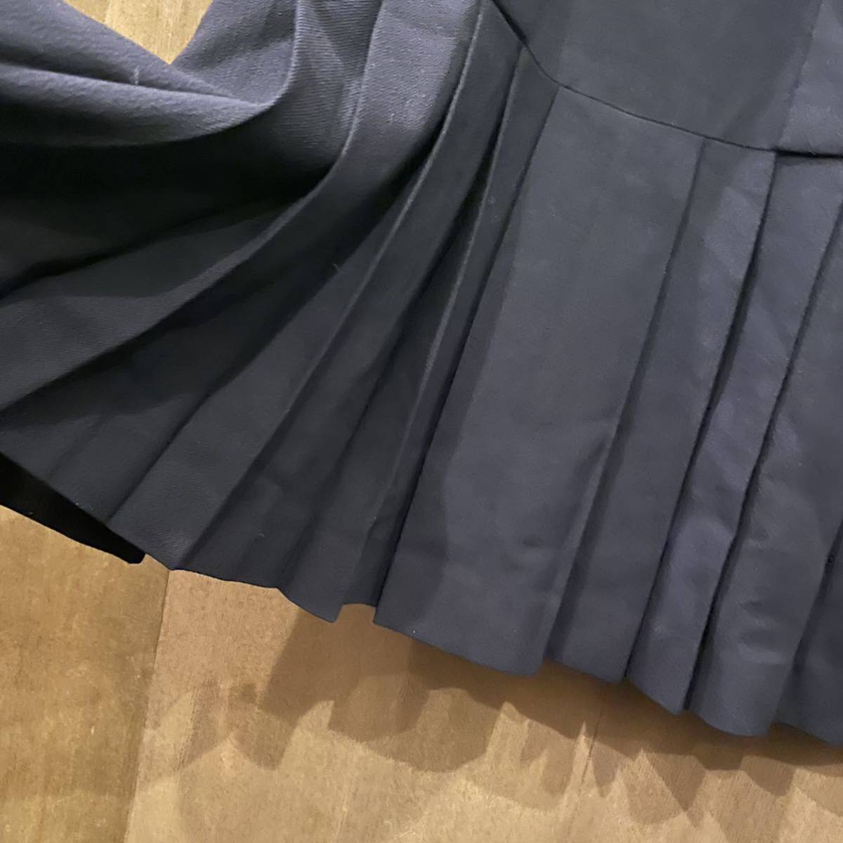 vintage CHANEL シャネル プリーツ スカート ココマークボタン vintage CHANEL シャネル プリーツ スカート ココマークボタン