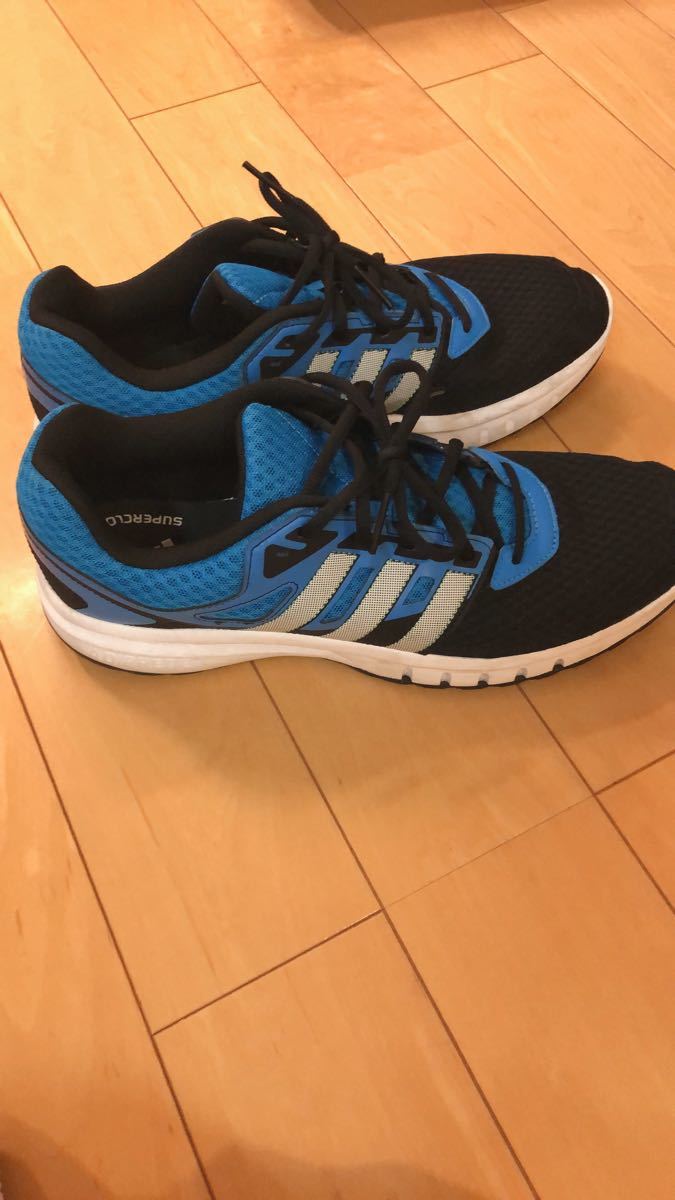 adidas アディダス ストラップ付きスニーカー 黒/青 28.5㎝ adidasランニングシューズ スニーカー28 5センチアディダス
