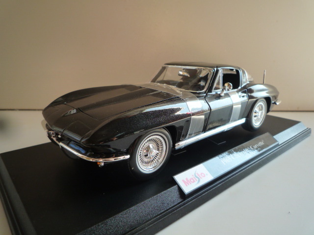 マイスト1/18◆1965 シボレー コルベット ◆1965 Chevrolet Corvette_画像1