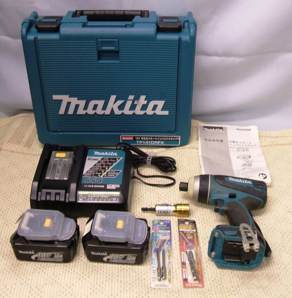 マキタ 充電式4モード インパクトドライバ TP141D バッテリー BL1860B
