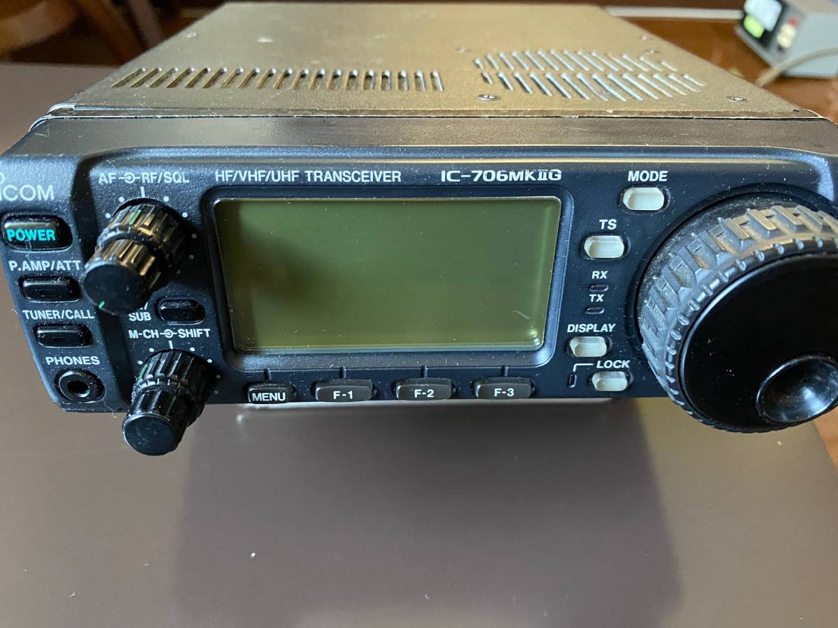驚きの安さ アイコム IC-706MKⅡG HF/VHF/UHF 100W(V/U 50/20W) オールモードトランシーバー【送料無料】 驚きの安さ アイコム IC-706MKⅡG HF/VHF/UHF 100W(V/U 50/20W) オールモードトランシーバー【送料無料】